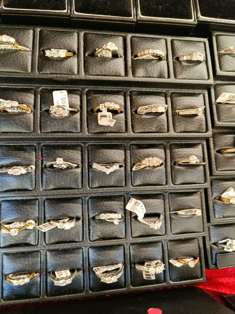 Gold & Diamond Rings Selection - Image 1