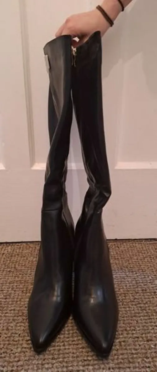 High heel boots black size 11 or 44 - Image 3