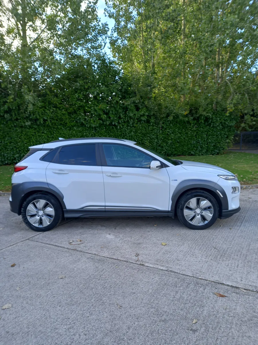 2021 Hyundai KONA Electric - Image 1
