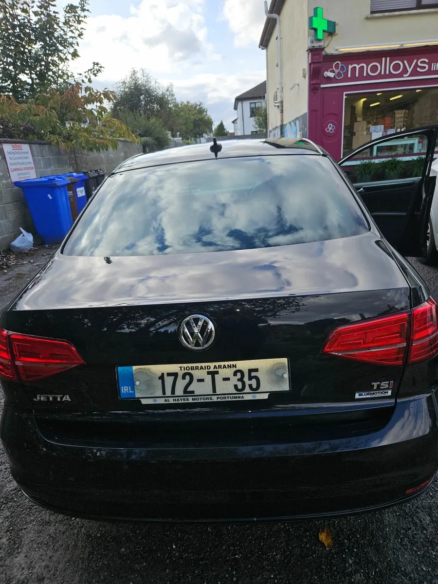 Volkswagen jetta - Image 2