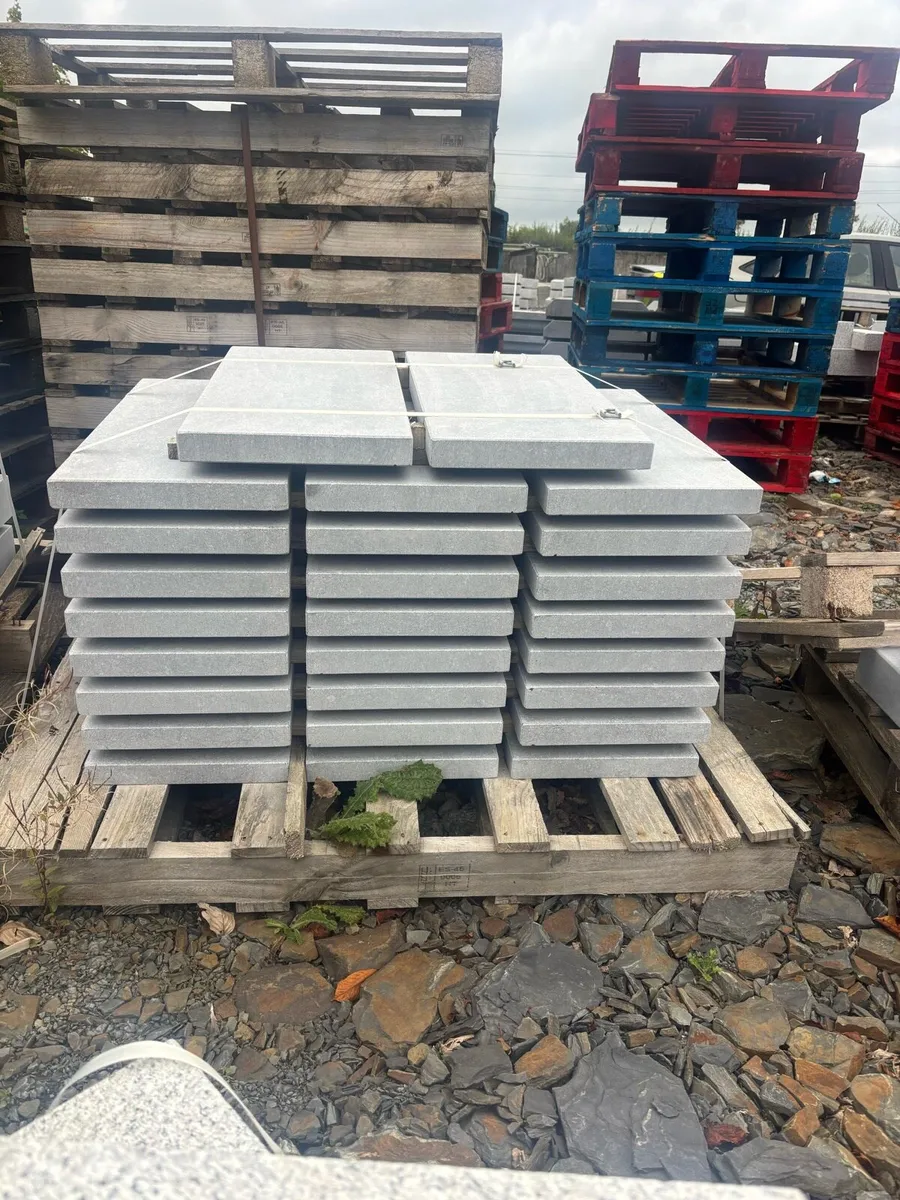 Irish limestone wall caps - Image 1