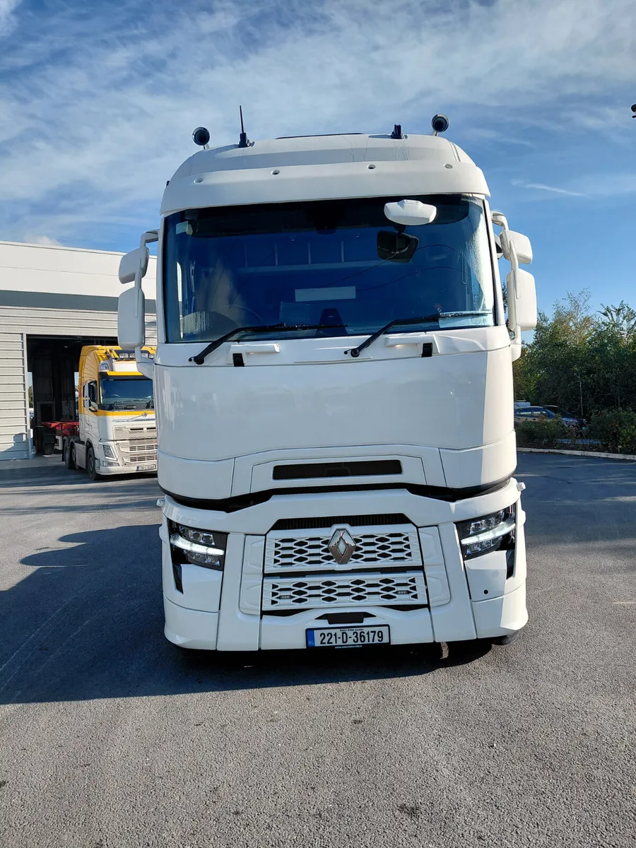 Renault T-High 2022 - Image 3
