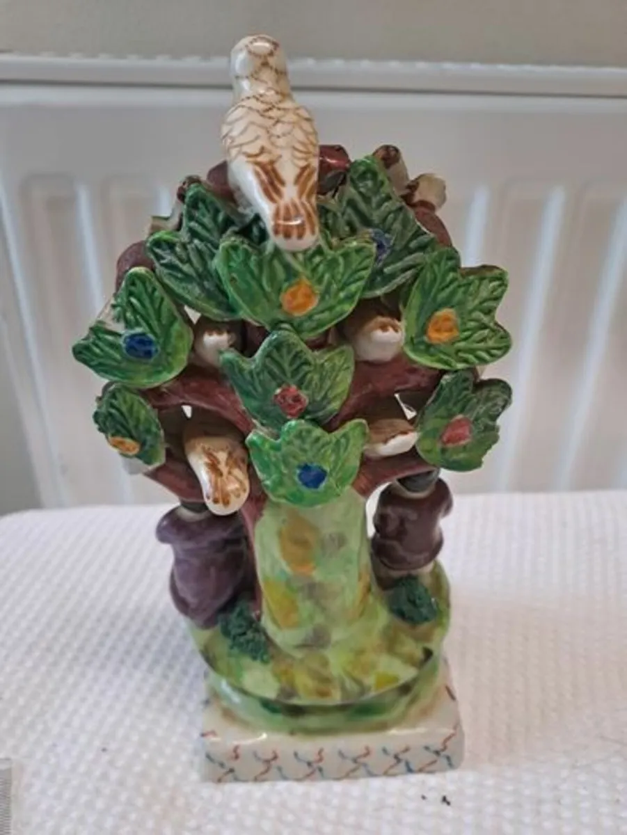 Bocahe couple tree and birds Figurine - Image 1