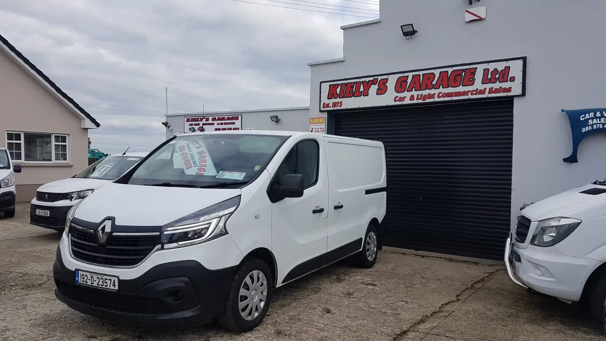 Renault Trafic 192D NEW MODEL 2.0LT 49KM VAT INVOI - Image 3