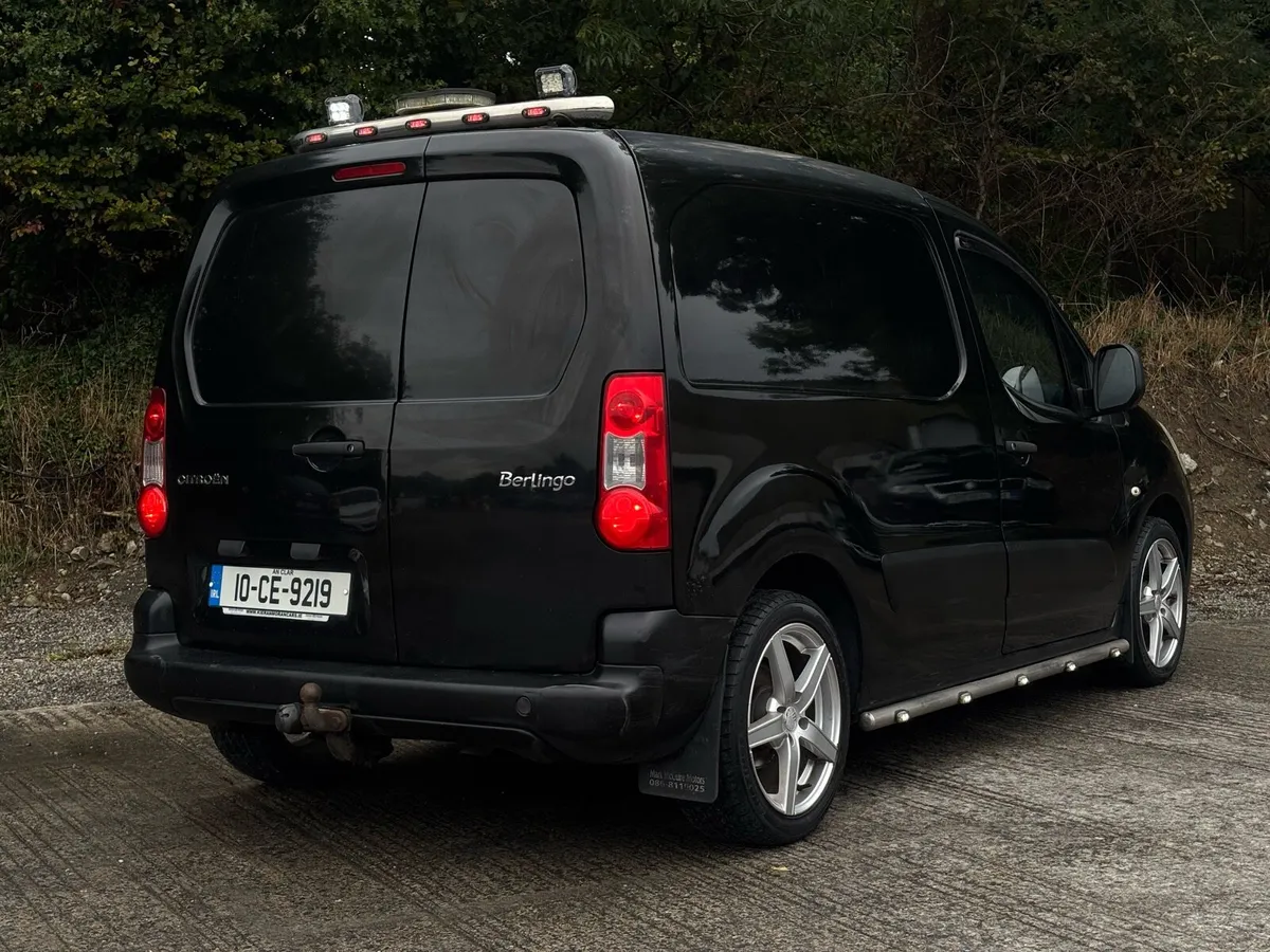Citroen Berlingo 1.6 Diesel Full LED Light Kit - Image 3