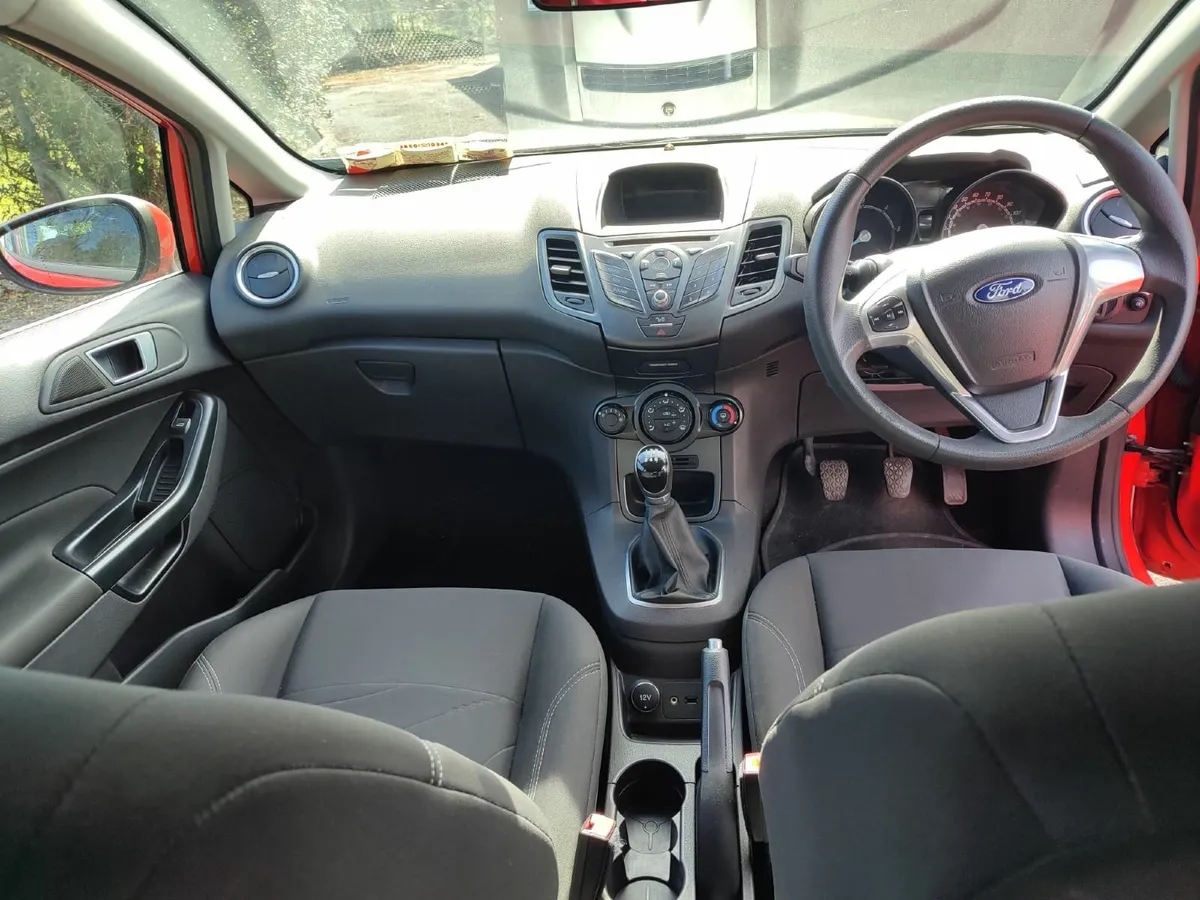 Ford Fiesta 2015 - Image 3