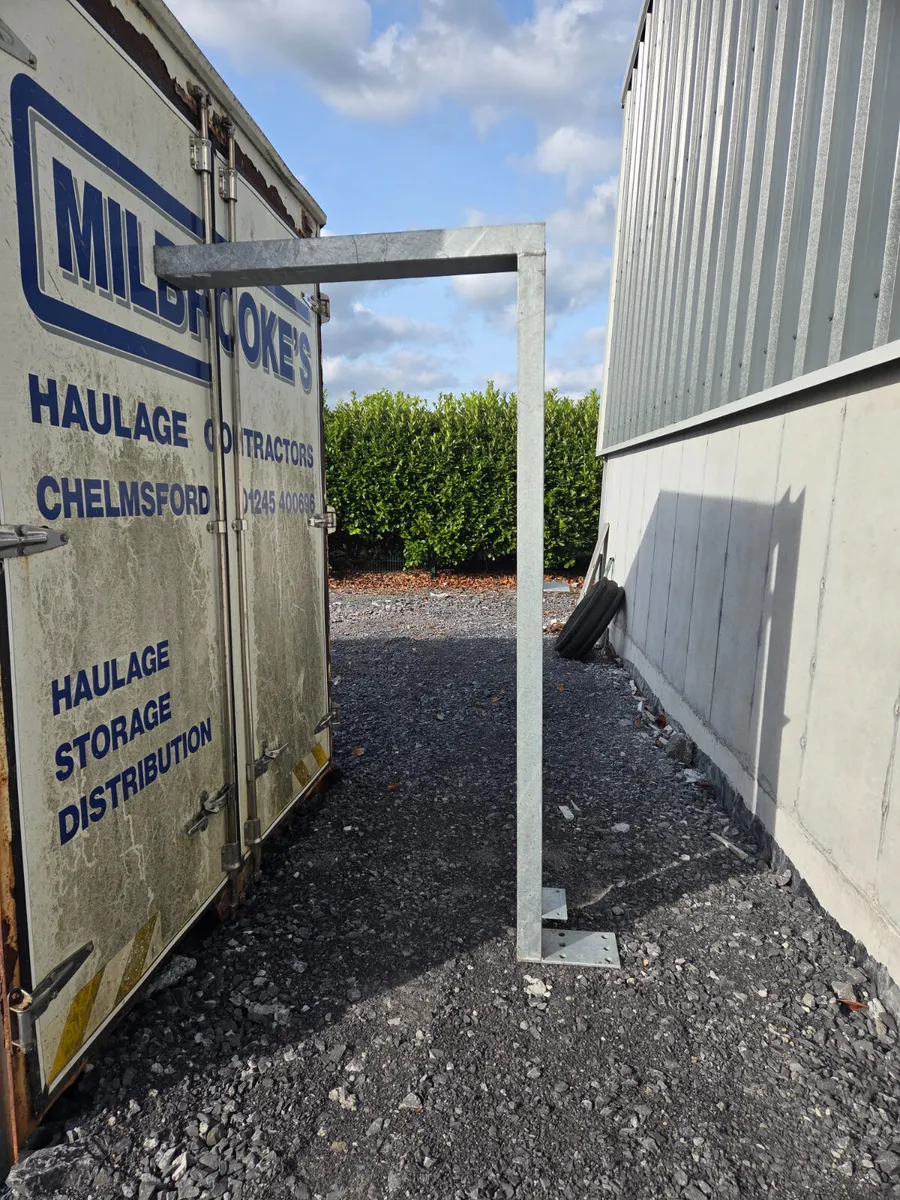 Metal Door Frame - Image 1