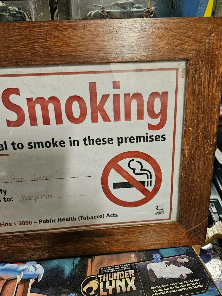 Guinness Pub No Smoking Sign - Image 4