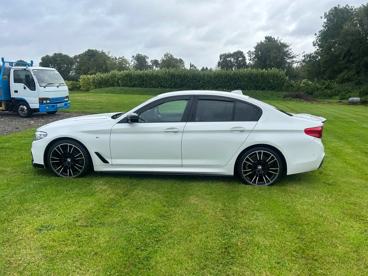 Bmw 520d m sport - Image 2