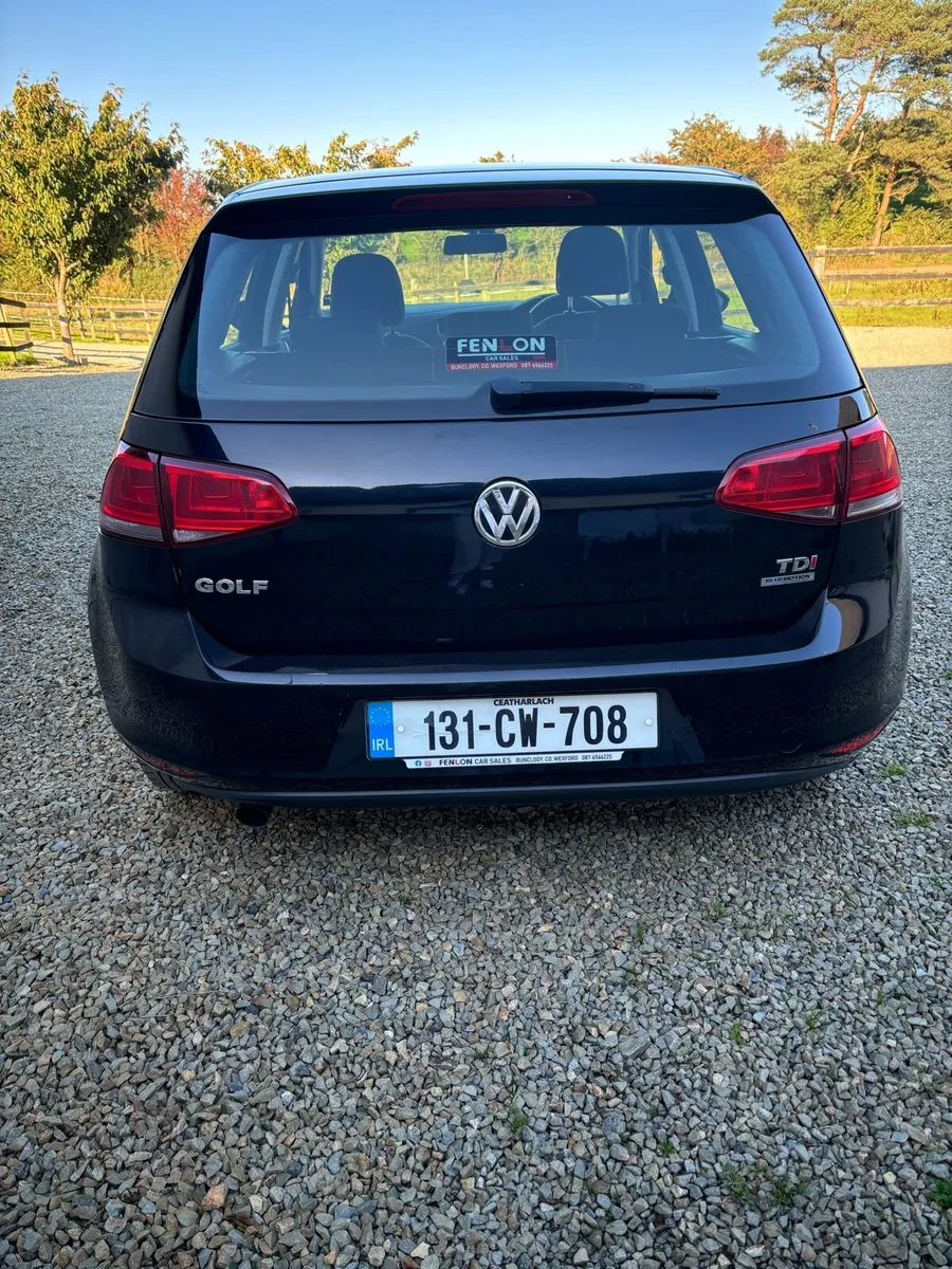 131 Volkswagen Golf - Image 2