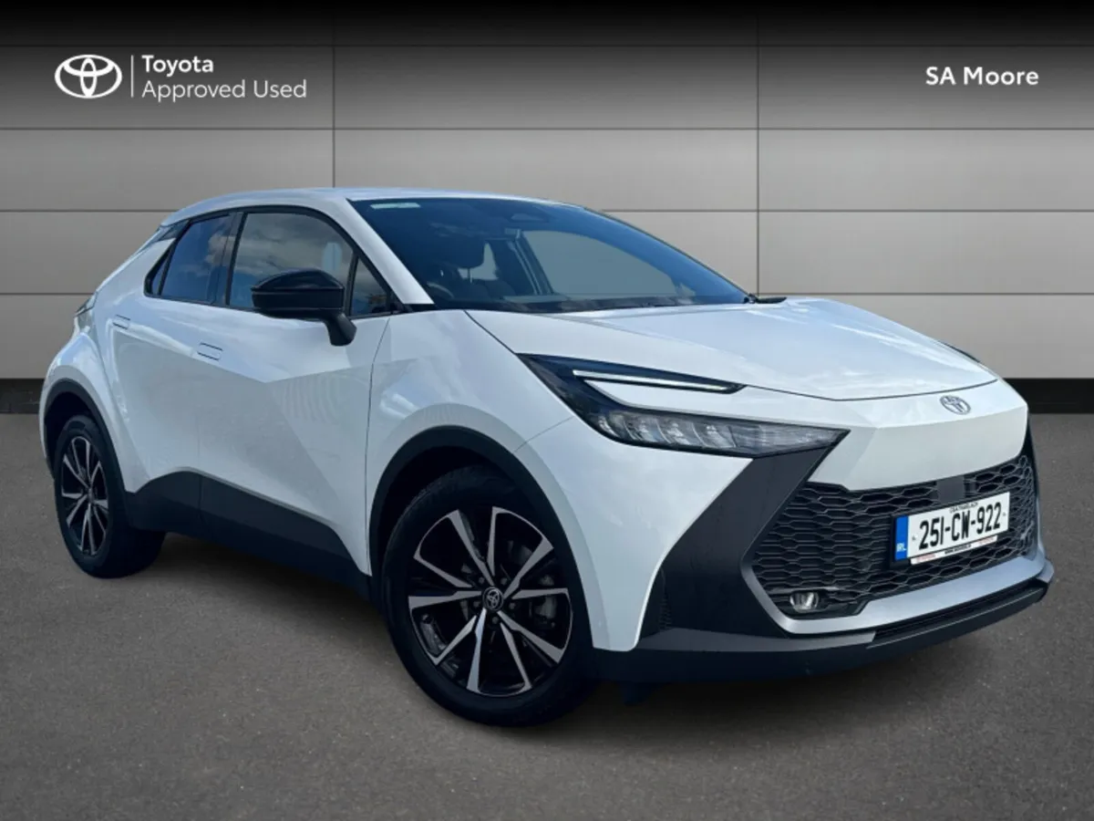 Toyota C-HR HYBRID SPORT - Image 1