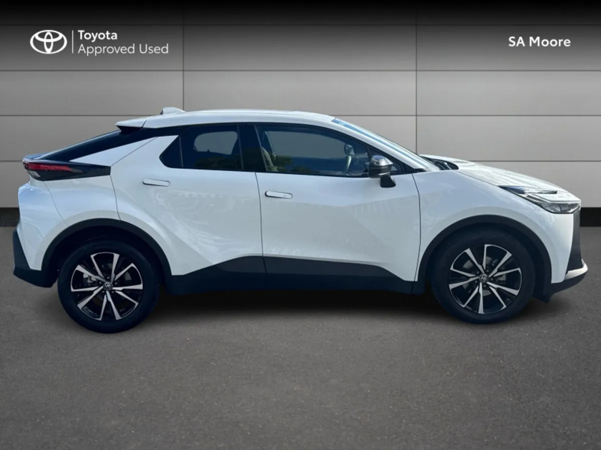 Toyota C-HR HYBRID SPORT - Image 3