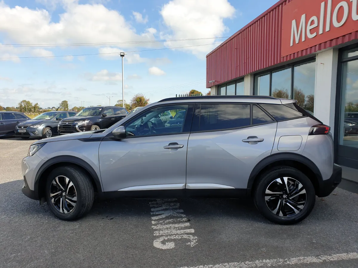 Peugeot 2008 1.2 ALLURE - Image 3