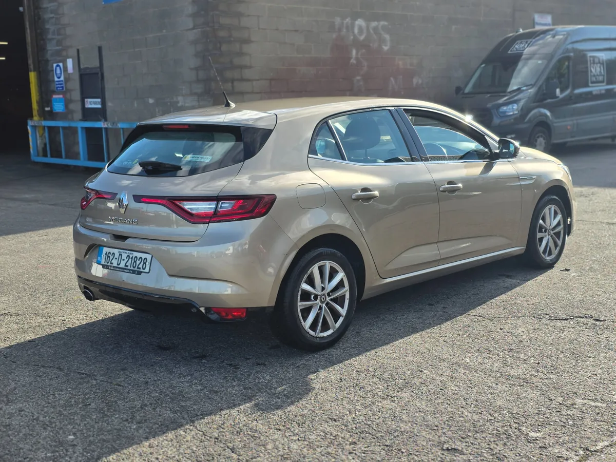 Renault Megane 1.5 dCi  Automatic - Image 3