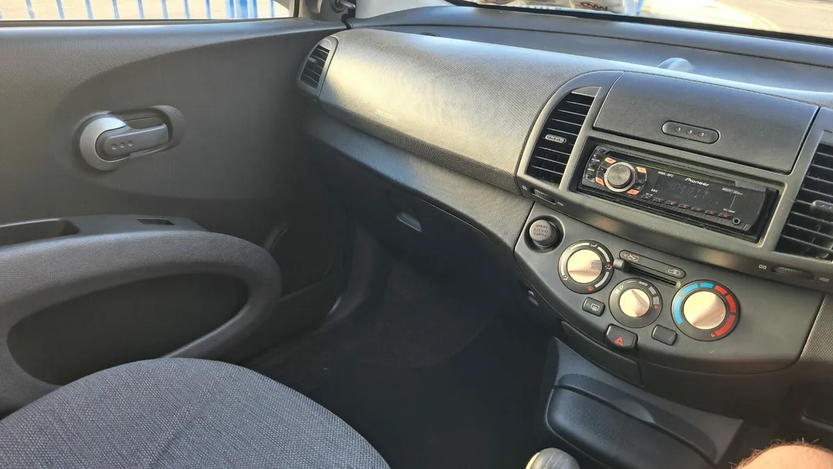 Micra 1.2 petrol New nct tax Very low kilometers - Image 4