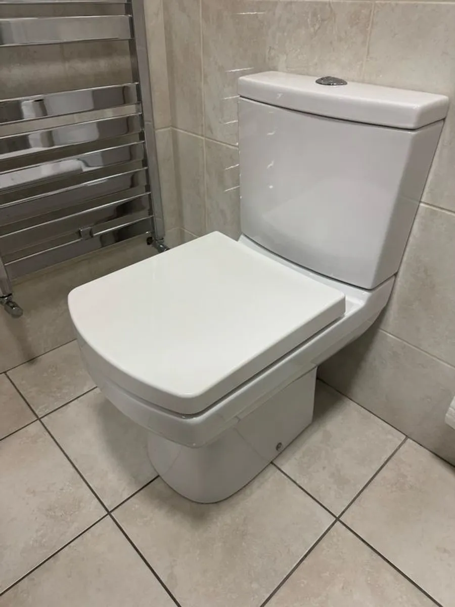 toilet - Image 1