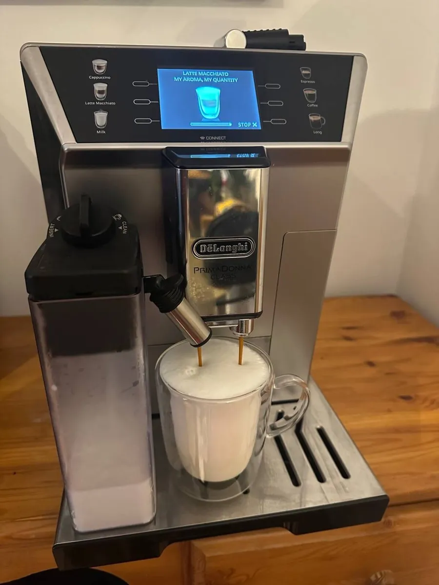 Coffee machine Delonghi PrimaDonna Class - Image 2