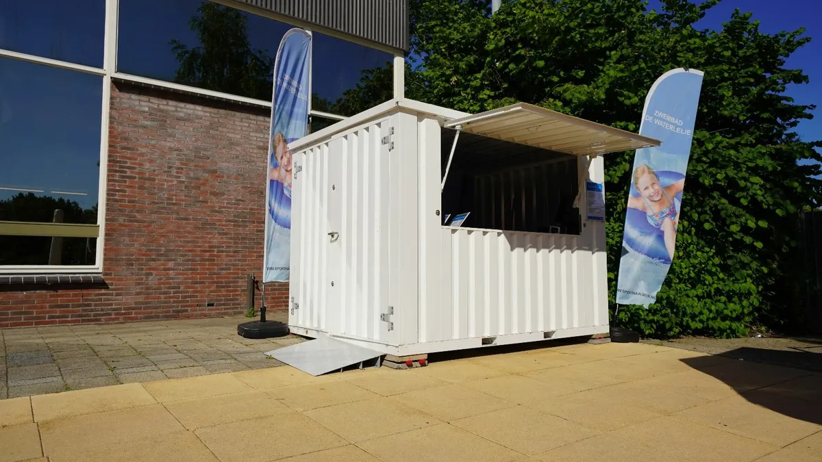 White Folding Canopy Container 3x2 meters RAL 9016 - Image 4