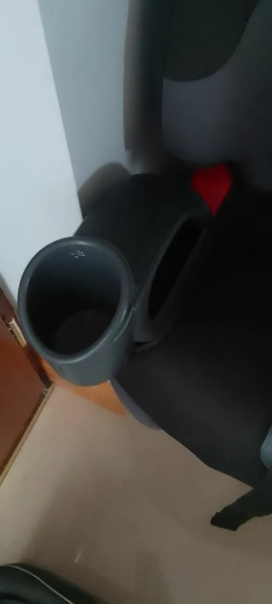 Car seat - Image 2