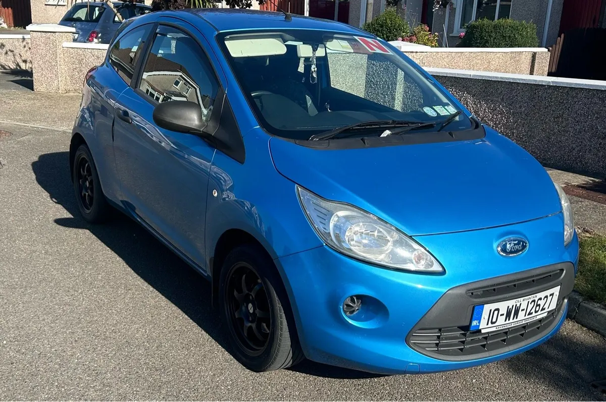 2010 Ford KA - Image 2