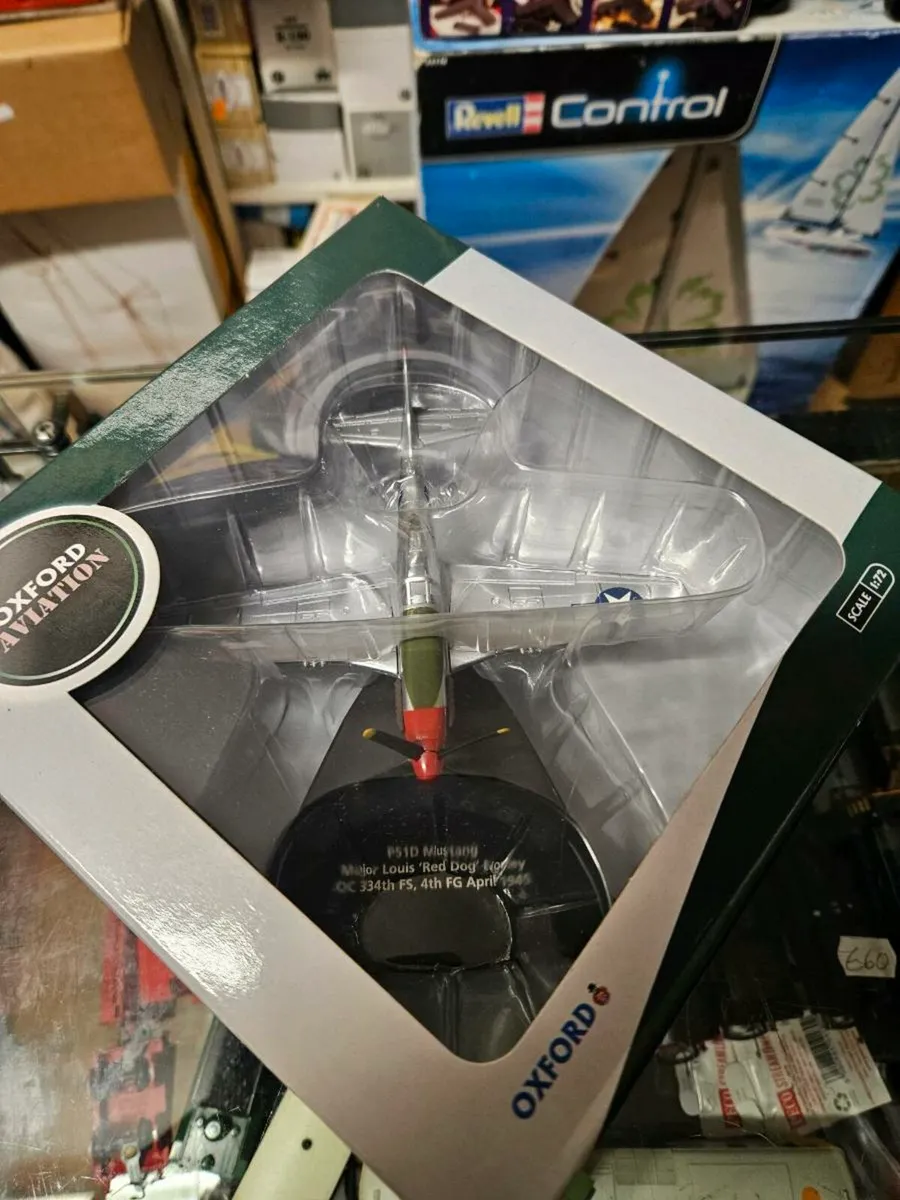 Corgi Oxford American WW2 P51 Mustang - Image 4