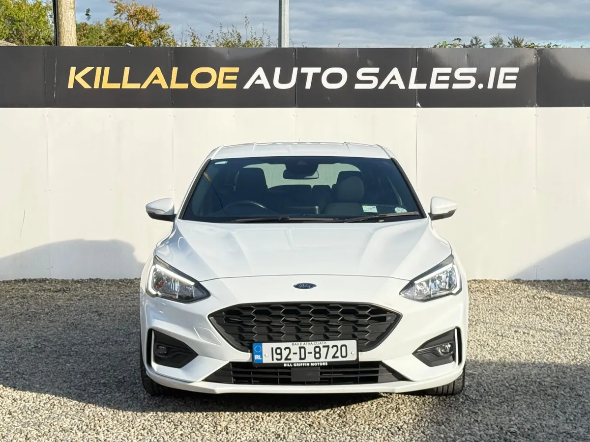 2019 Ford Focus ST Line 1.0P Ecoboost - Image 2