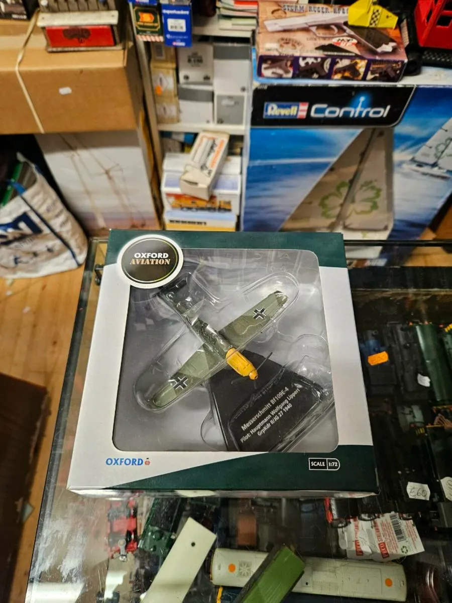 Corgi Oxford German WW2 Me109 Fighter - Image 1