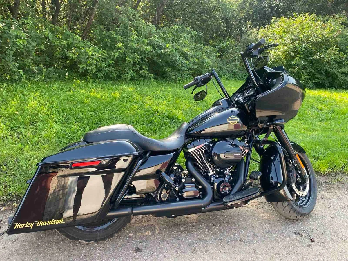 HARLEY DAVIDSON ROAD GLIDE SPECIAL - Image 2