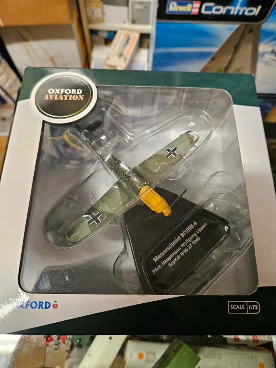 Corgi Oxford German WW2 Me109 Fighter - Image 2