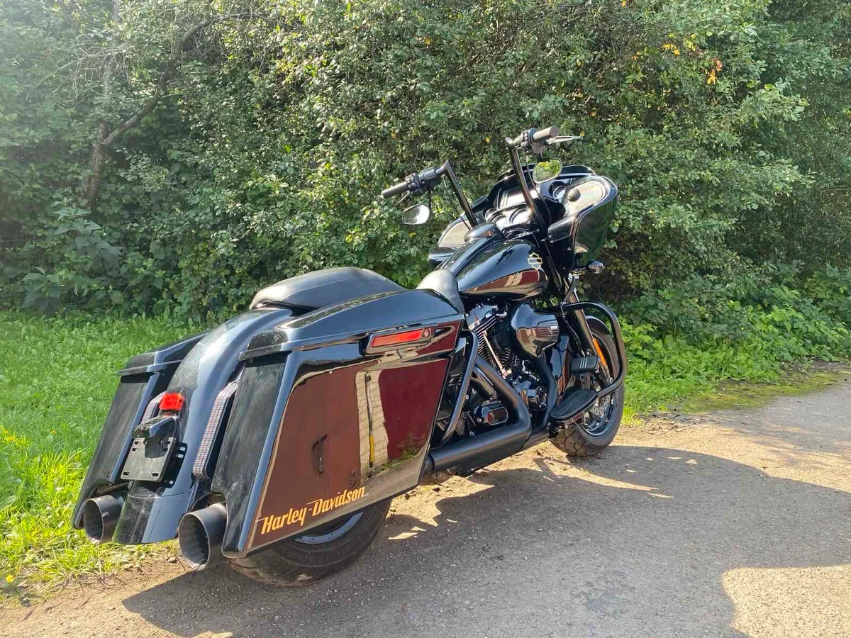 HARLEY DAVIDSON ROAD GLIDE SPECIAL - Image 3