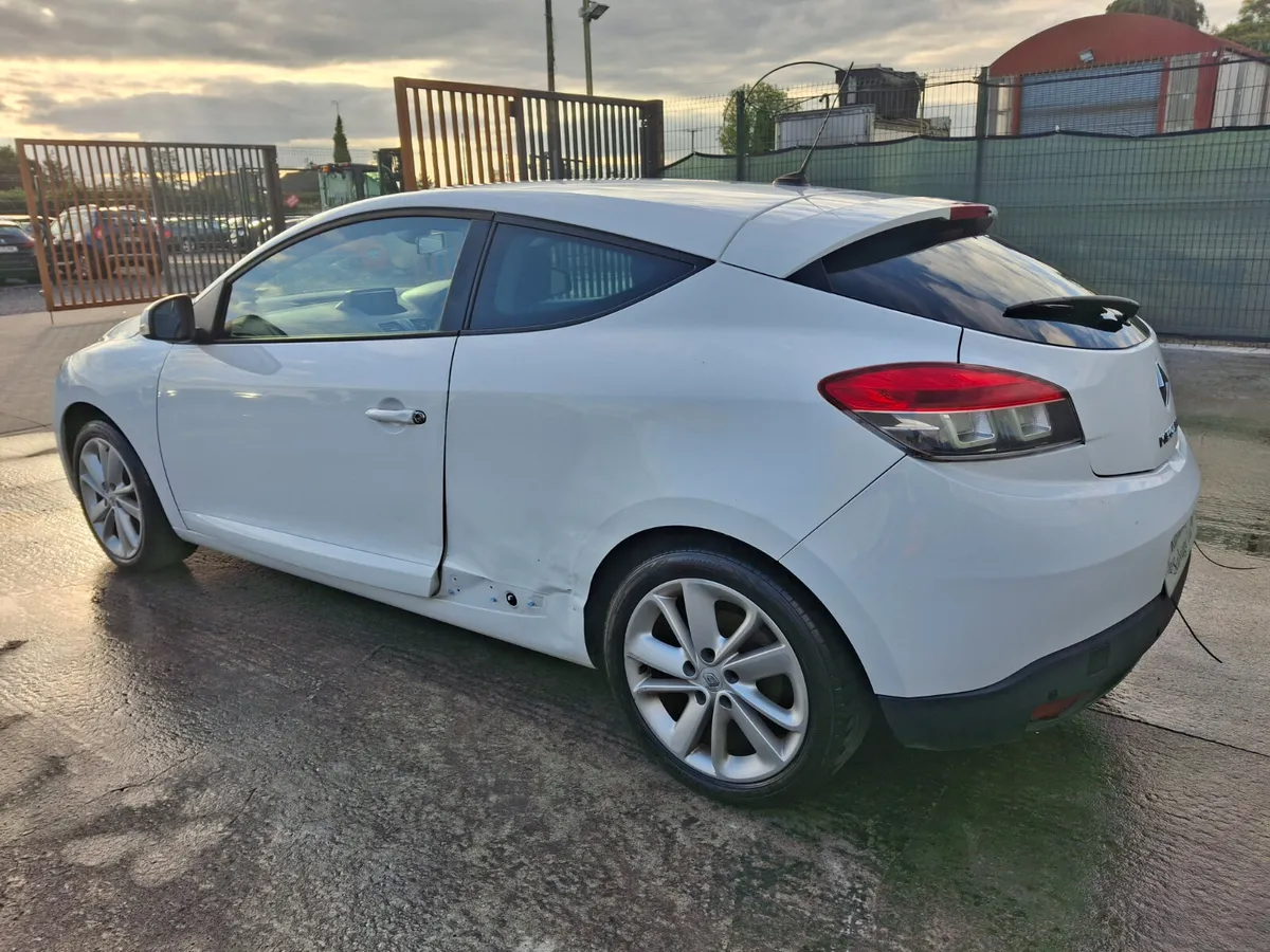 2013 Renault Megane 1.5 Diesel - Image 4