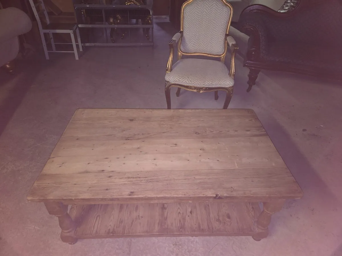 Coffee table - Image 1