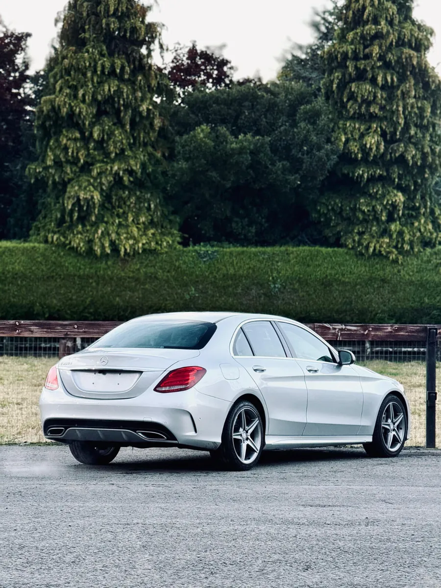 🌟 Mercedes C Class AMG Line 200d 2016 🌟 - Image 4