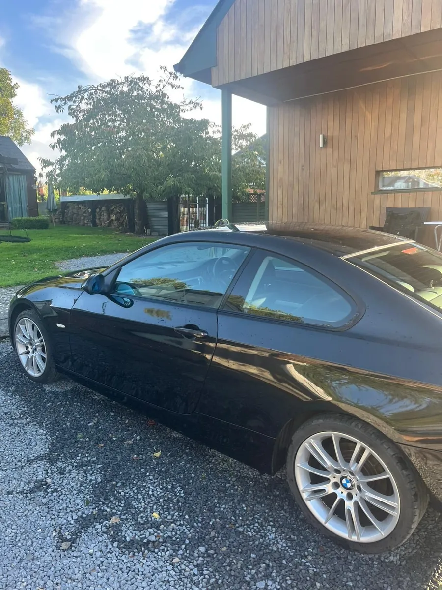 BMW e92 coupe 2.0 petrol - Image 2