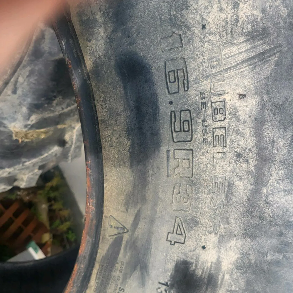 Set of tyres - Image 4