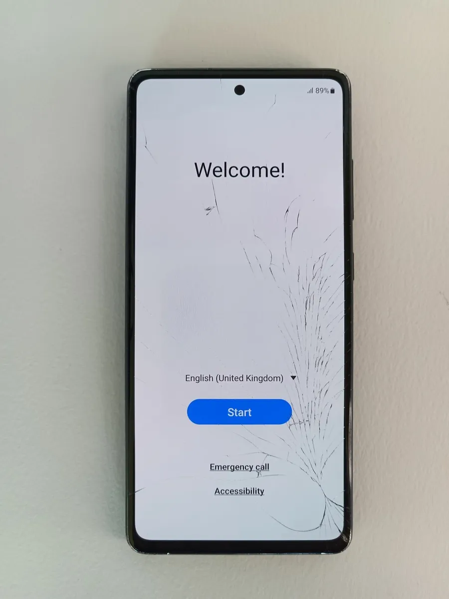 Samsung Galaxy S20 FE 5G, unlocked, minor damage - Image 1