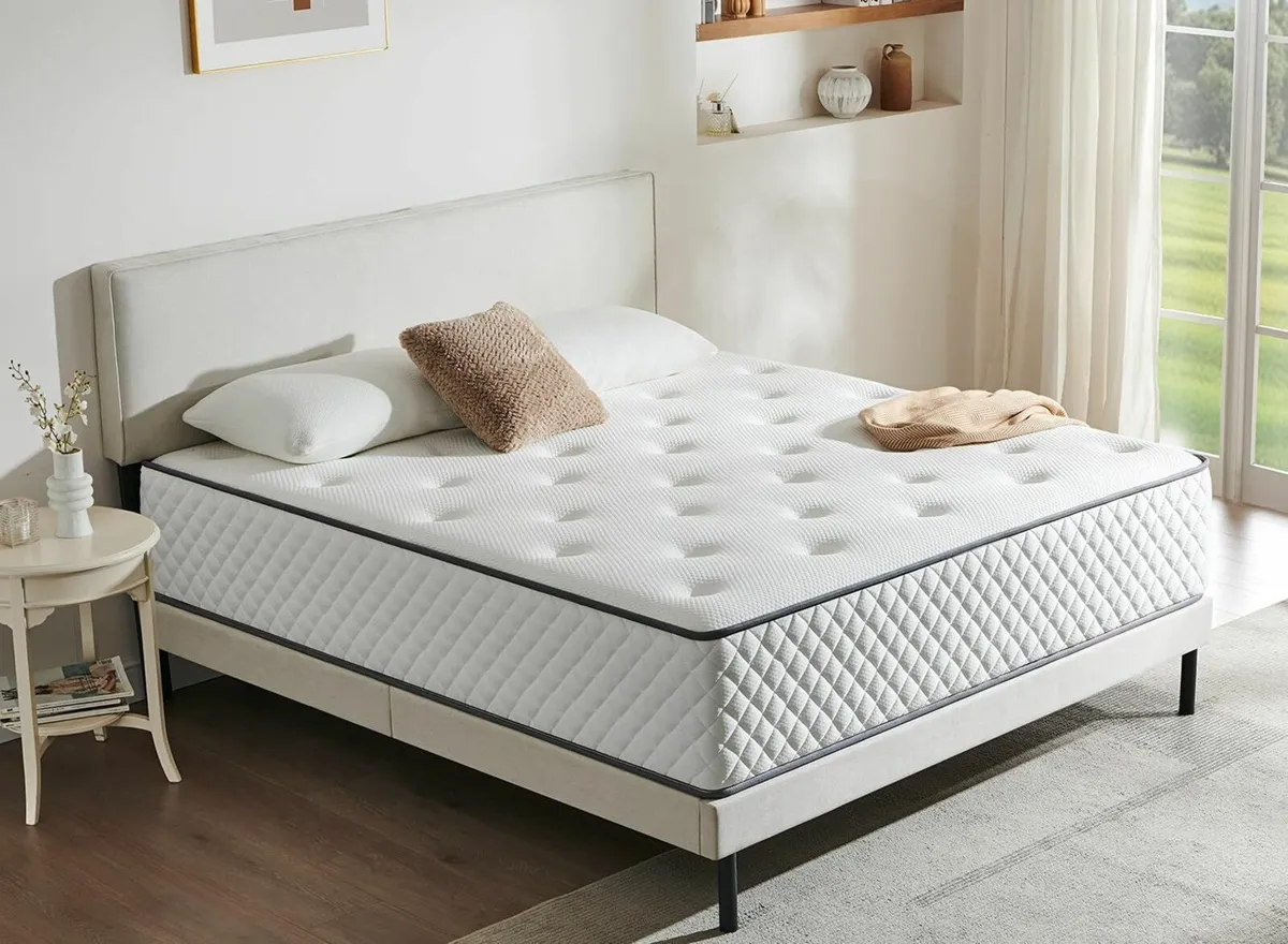 Double Mattress | 7-Zone Hybrid Pocket Spring Medi - Image 1