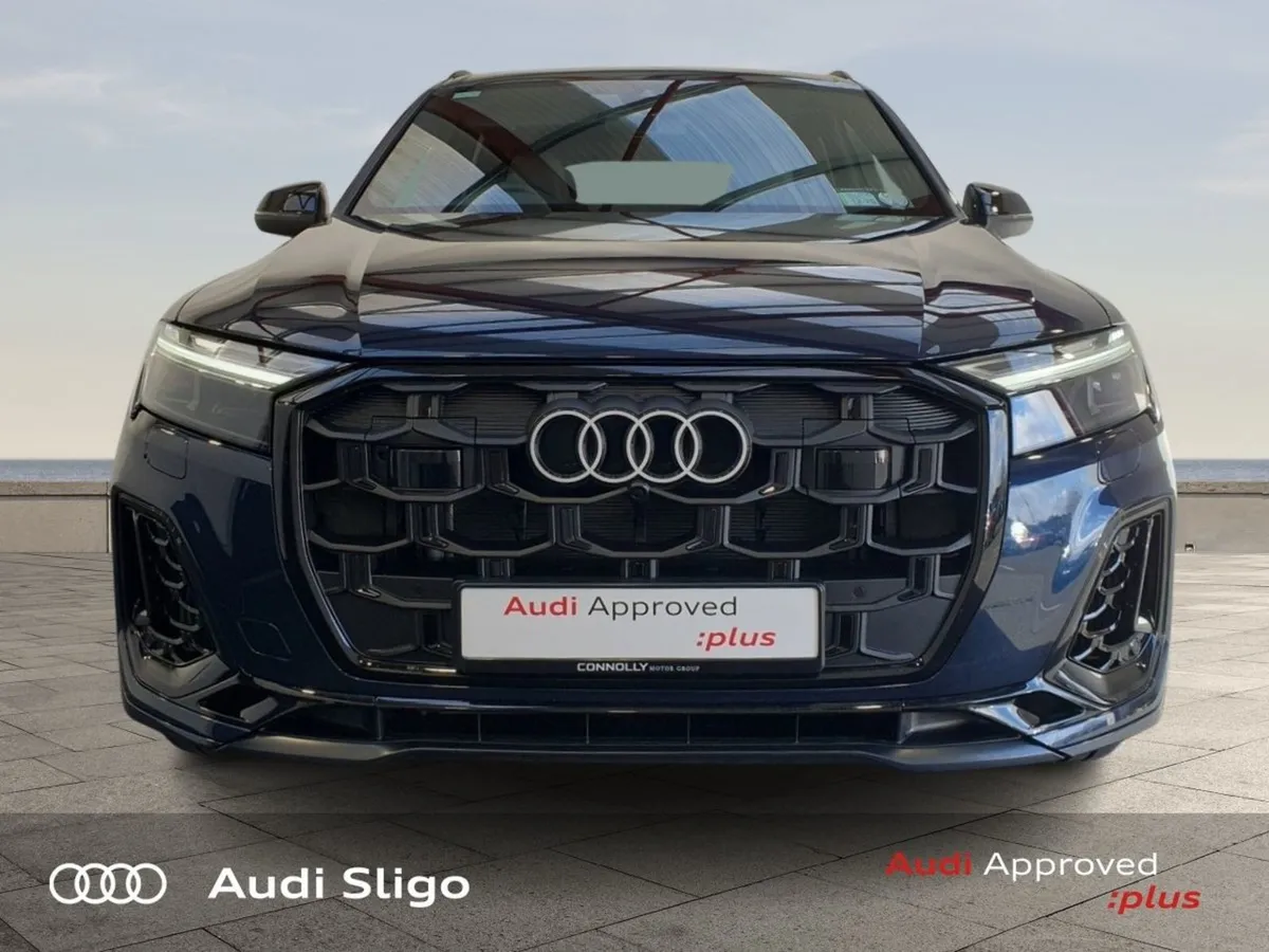 Audi Q7 60 Competition 490HP S Line Quattro Auto - Image 3