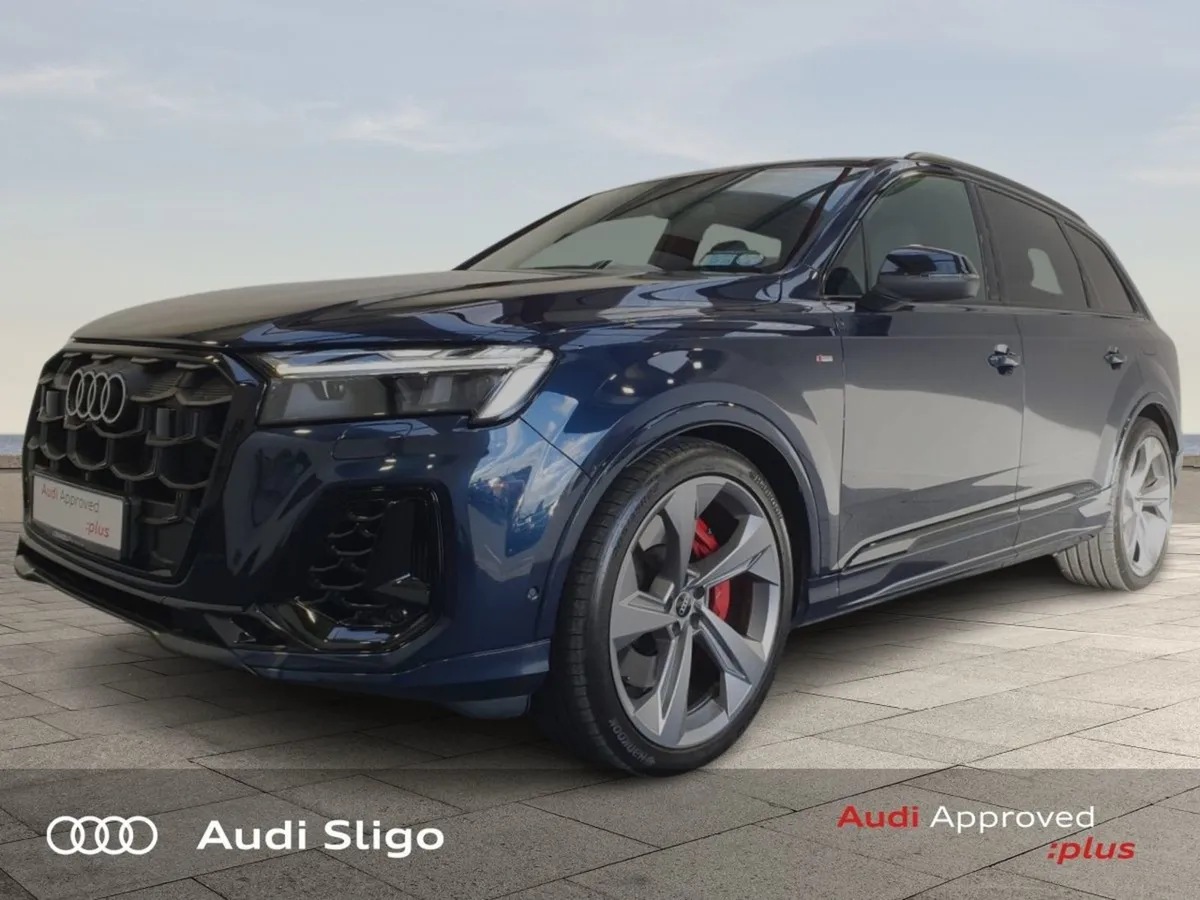 Audi Q7 60 Competition 490HP S Line Quattro Auto - Image 4