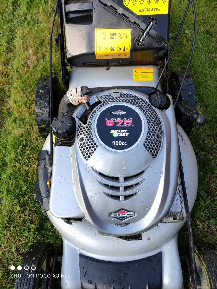 Briggs and Stratton Lawnmower - Image 1