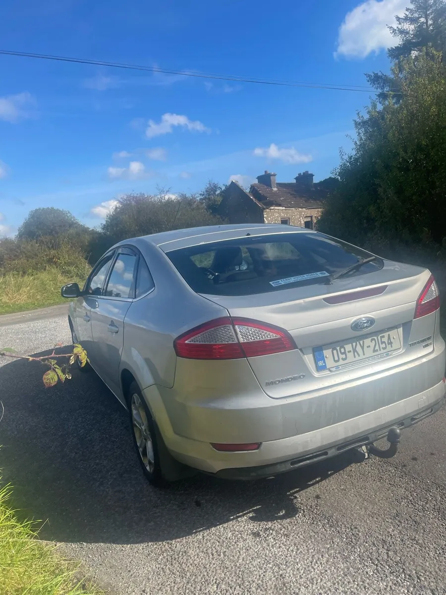Ford Mondeo with test - Image 3