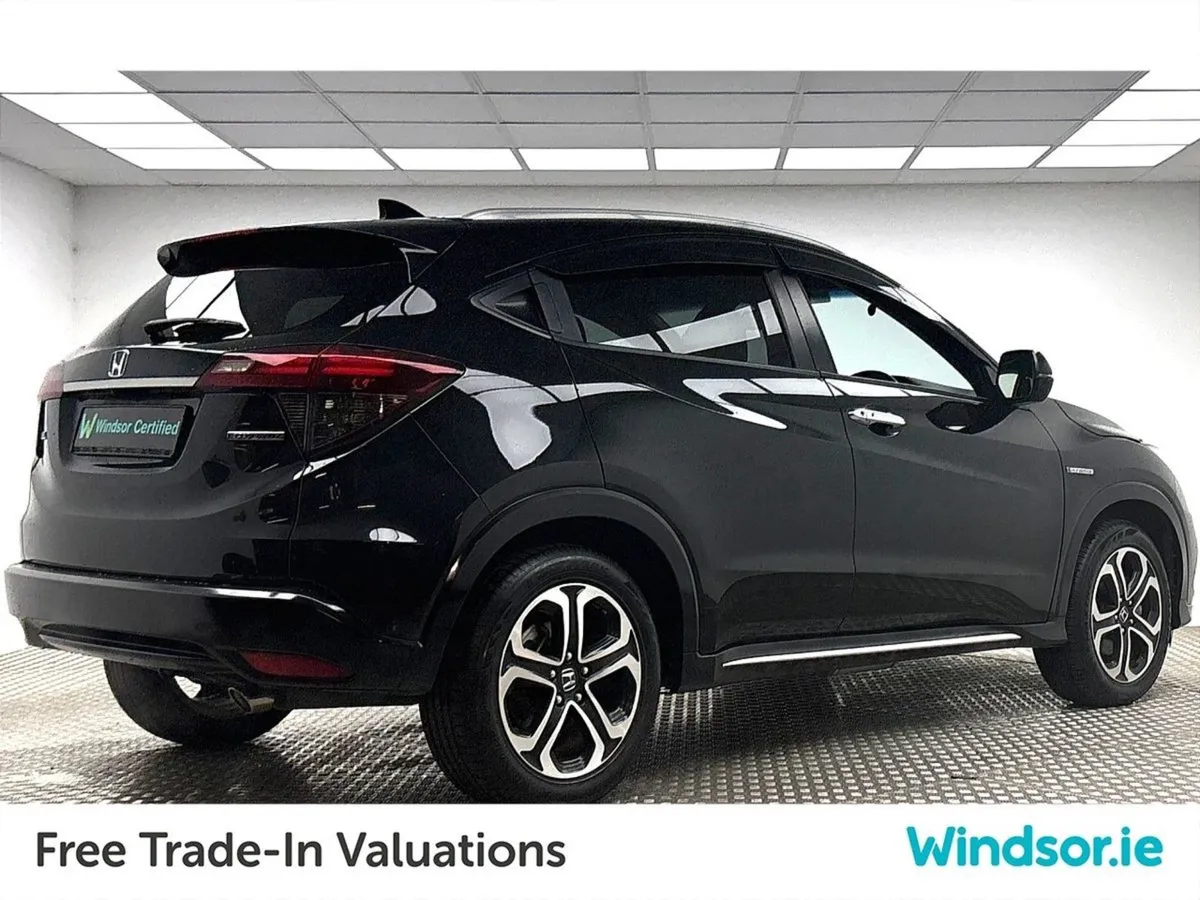 Honda Vezel 1.5 Hybrid - Image 3