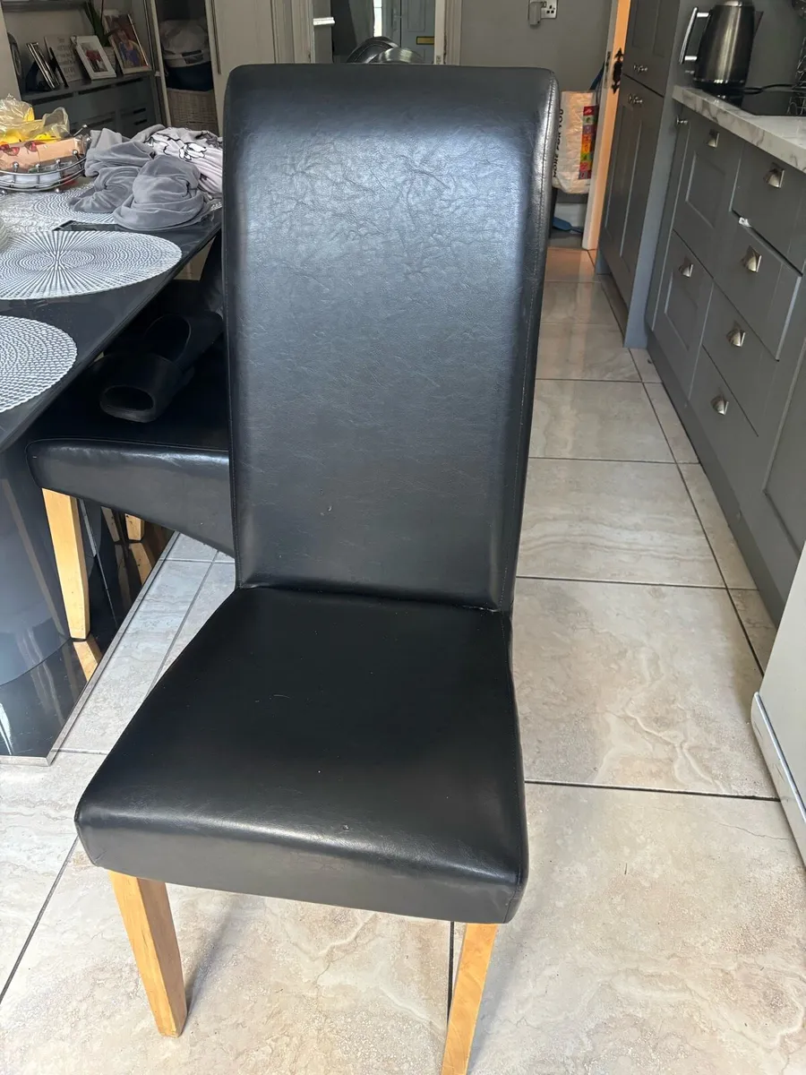 Kitchen chairs - Image 4