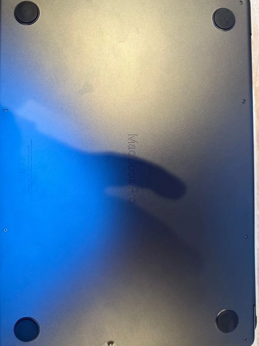 Apple Macbook Pro M4 - Image 2