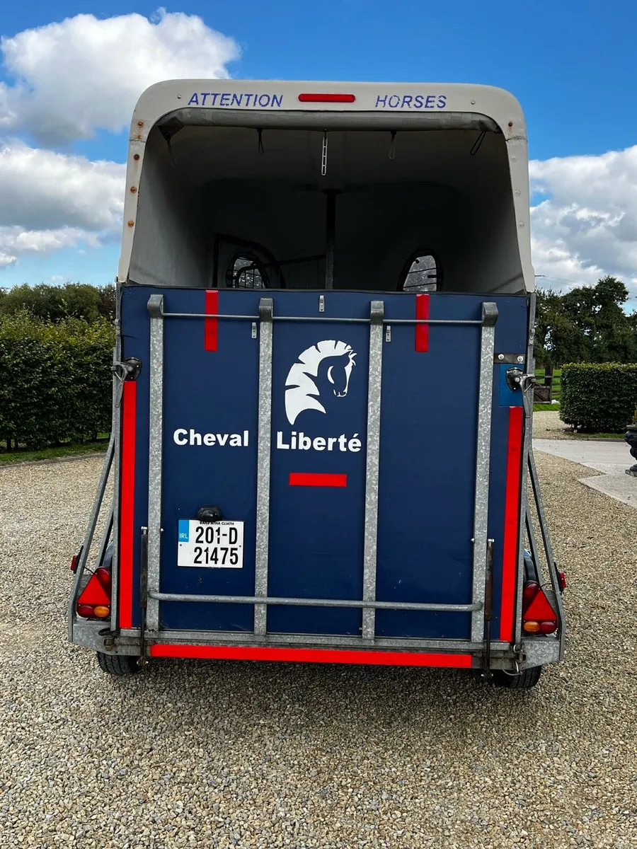 Cheval liberate horsebox - Image 3