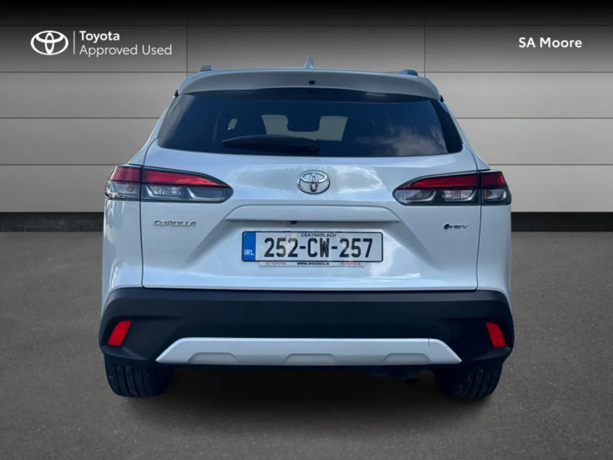 Toyota Corolla Cross SOL - PANORAMIC ROOF - Image 4
