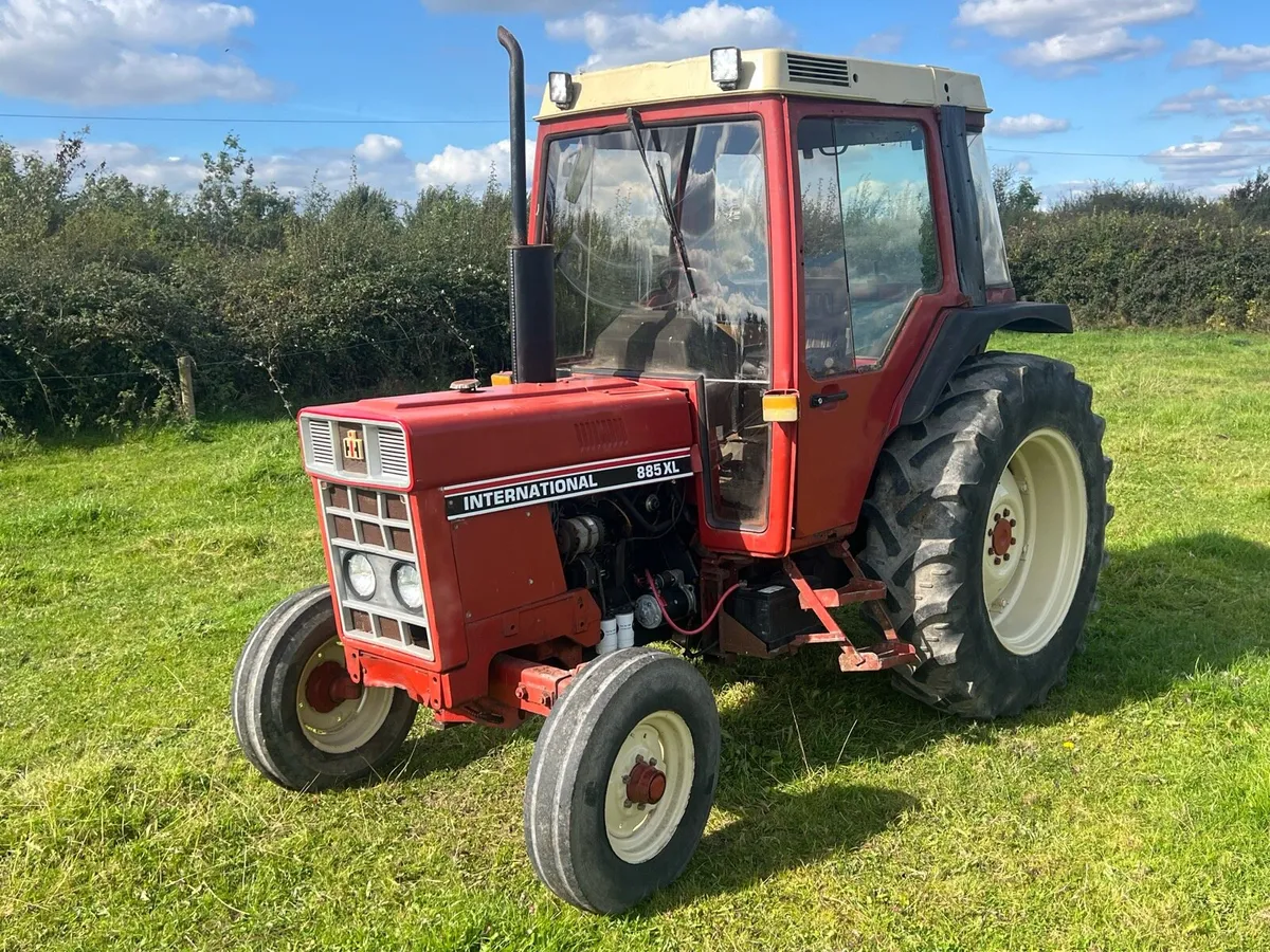 Case Ih 885 XL - Image 2