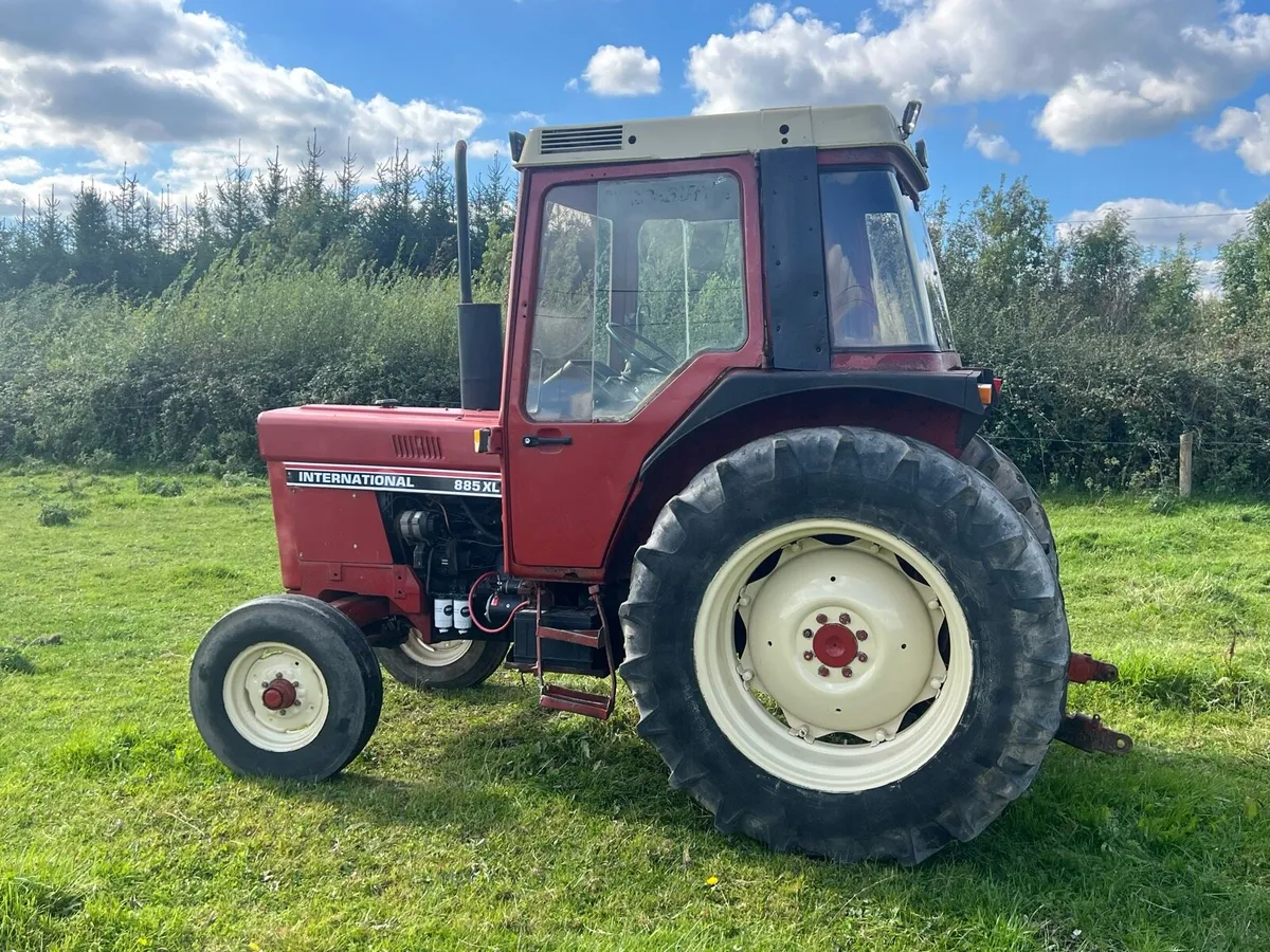 Case Ih 885 XL - Image 3