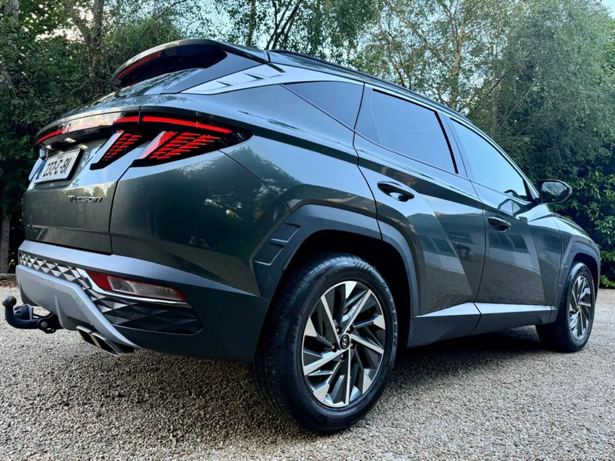 Hyundai Tucson EXECUTIVE PLUS DIESEL * Full Hyunda - Image 3