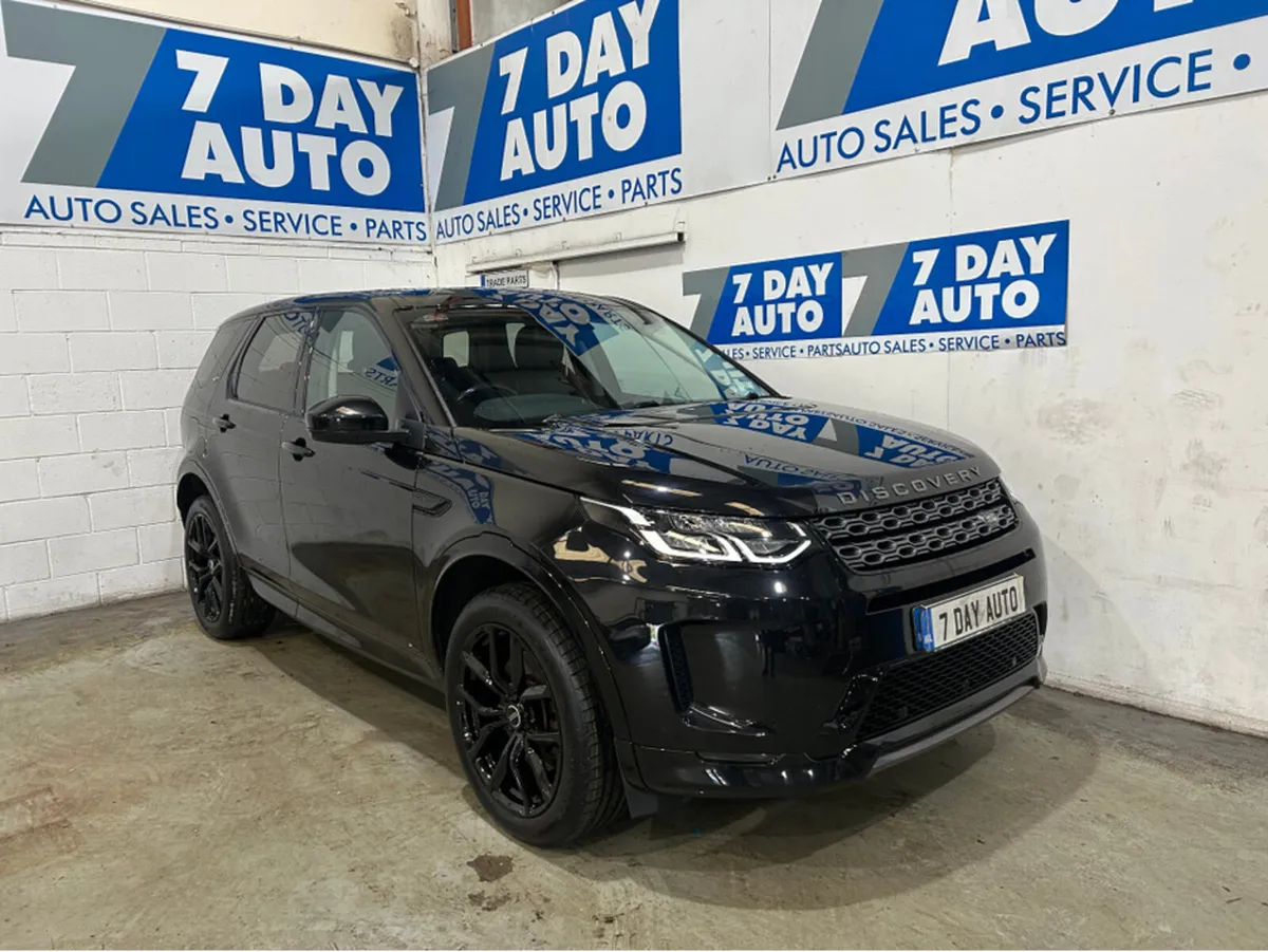 Land Rover Discovery Sport R-DYNAMIC 2.0 ED4 5 SEA - Image 1